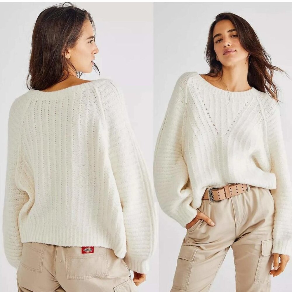 Free People Carter Sweater Ivory Pullover Balloon Sleeves Cuddly Oversized Sz LG